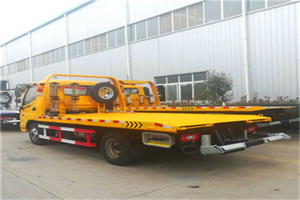 平陆附近拖车救援搭电